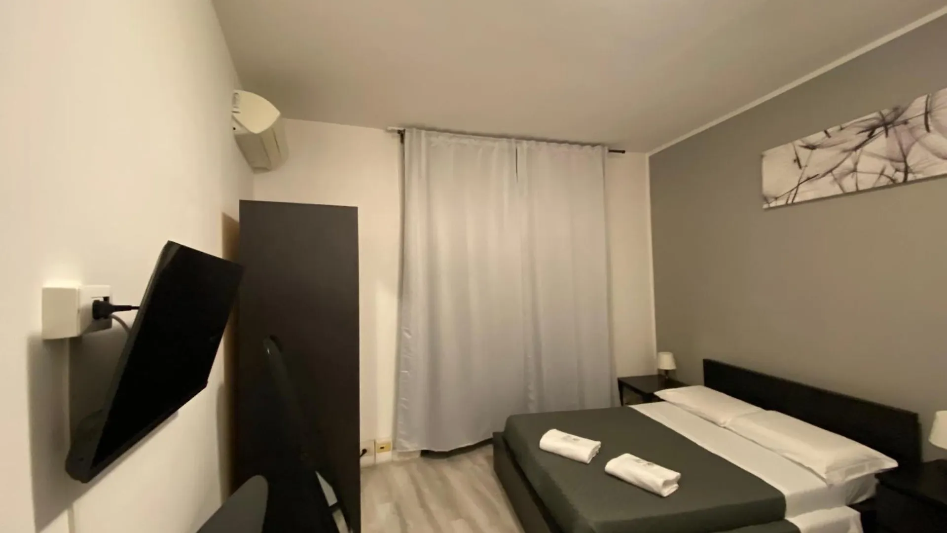 Guest House Pirelli Milano